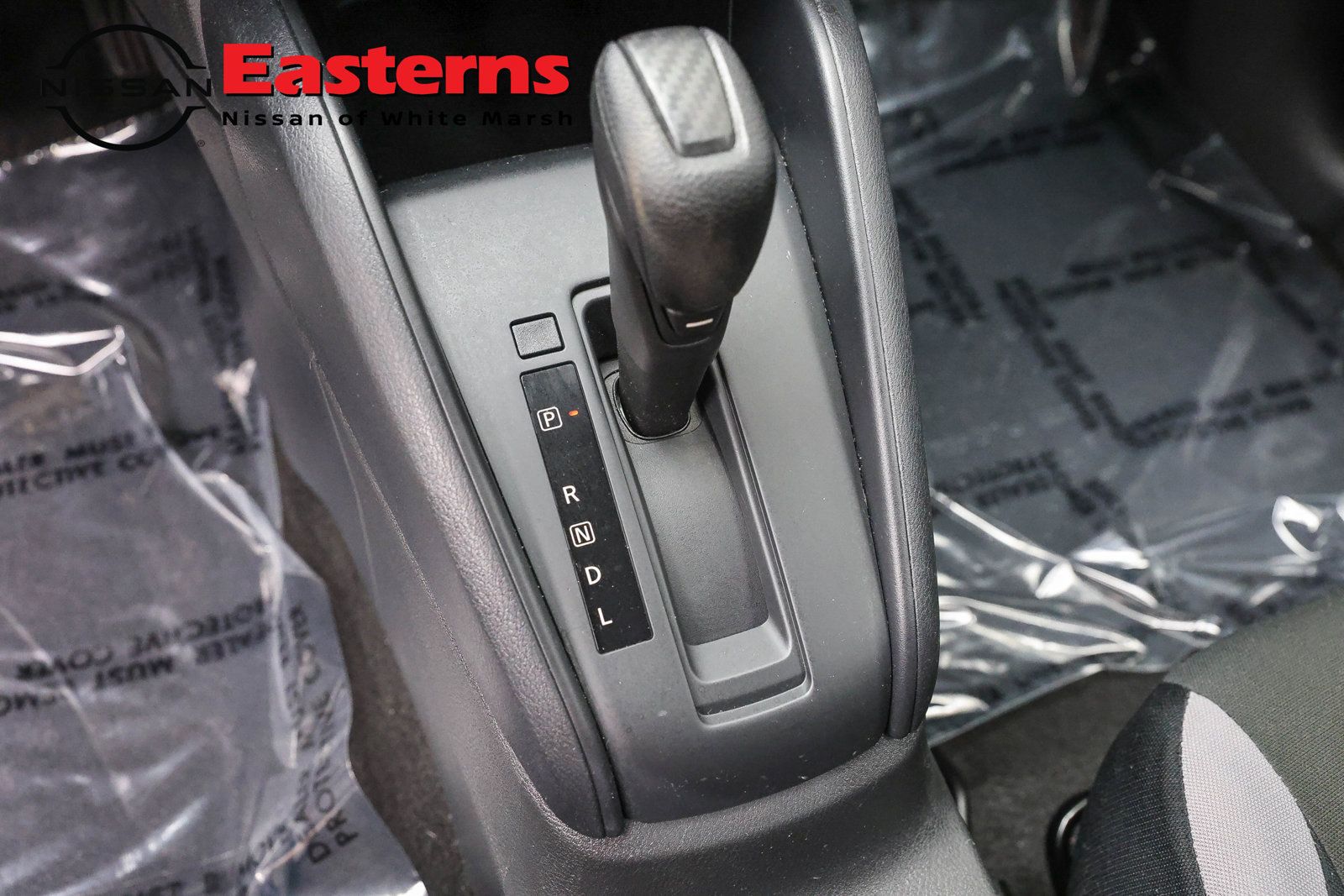 Used 2025 Nissan Versa S FWD image 13