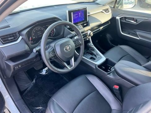 Used 2024 Toyota RAV4 XLE Premium AWD/4WD image 15