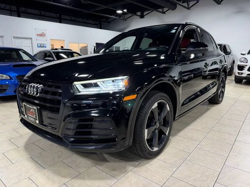 Used 2020 Audi SQ5 Premium Plus w/ Premium Plus Package AWD/4WD image 11