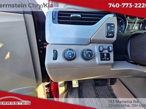 Used 2019 GMC Yukon SLT w/ Premium Edition image 23