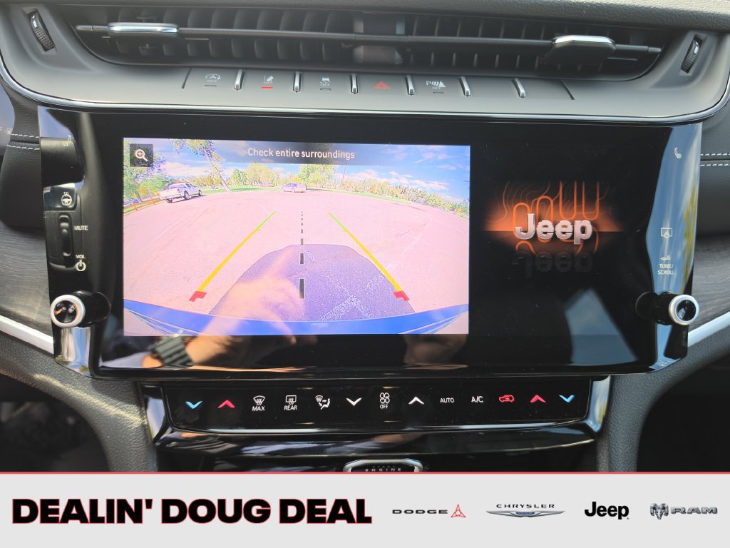 New 2027 Jeep Grand Cherokee Limited AWD/4WD image 20