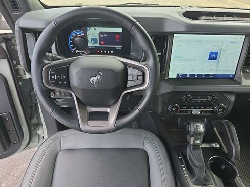 Certified 2024 Ford Bronco Big Bend w/ Sasquatch Package image 11