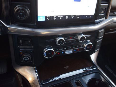 Used 2025 Ford F150 King Ranch AWD/4WD image 17