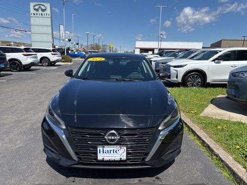 Used 2024 Nissan Altima 2.5 S FWD image 2