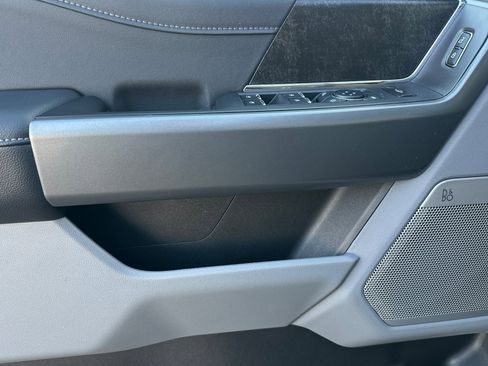 New 2026 Ford F250 XLT w/ XLT Premium Package image 10