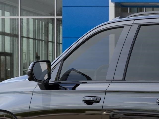 New 2027 Chevrolet Suburban RST AWD/4WD image 12