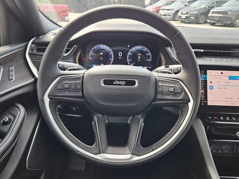 New 2026 Jeep Grand Cherokee Limited image 14