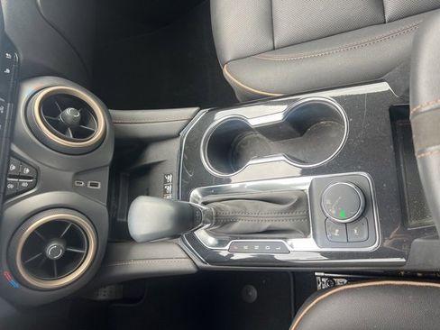 Used 2023 Chevrolet Blazer Premier w/ Enhanced Convenience Package image 10