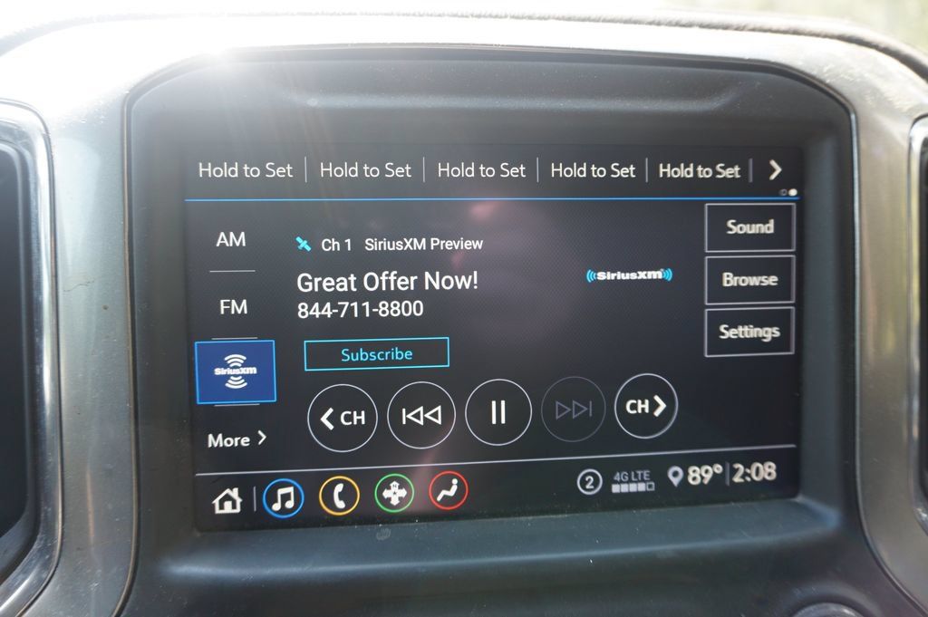 Used 2020 Chevrolet Silverado 1500 RST AWD/4WD image 9