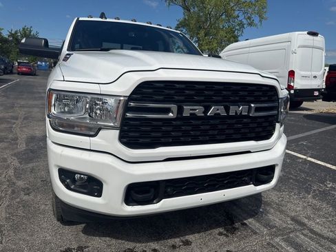 Used 2022 RAM 2500 Big Horn w/ Level C Equiment Group AWD/4WD image 57