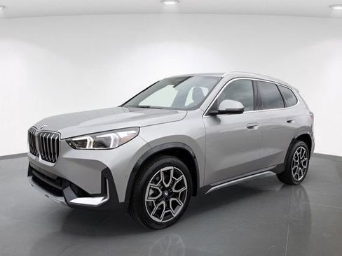 Certified 2025 BMW X1 xDrive28i w/ Premium Package AWD/4WD image 5