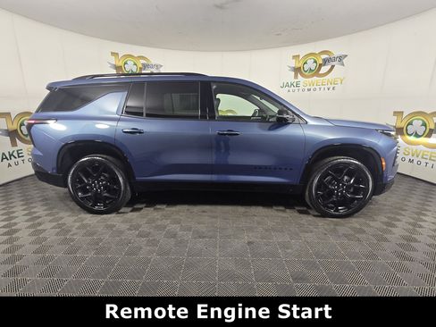 Certified 2025 Chevrolet Traverse RS AWD/4WD image 10