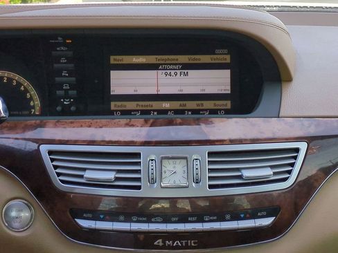 Used 2008 Mercedes-Benz S 550 4MATIC image 17