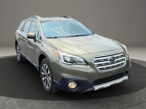 Used 2015 Subaru Outback 3.6R Limited AWD/4WD image 1