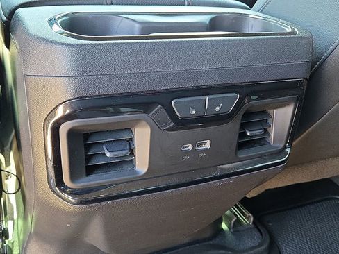 Used 2024 GMC Sierra 1500 AT4 w/ Technology Package AWD/4WD image 16