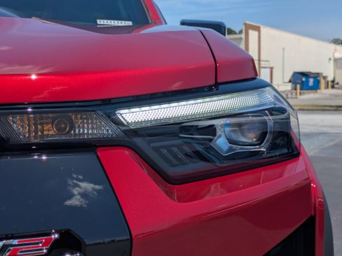 New 2026 Chevrolet Colorado ZR2 w/ Technology Package AWD/4WD image 30