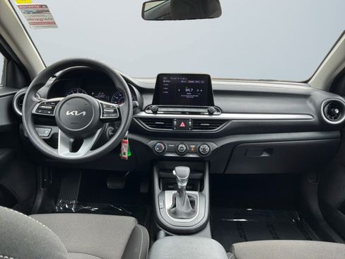 Used 2023 Kia Forte LXS FWD image 10