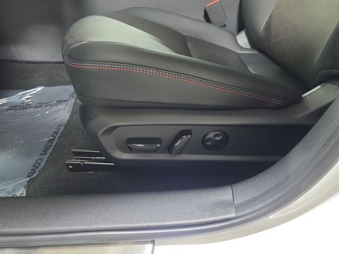 New 2026 Nissan Sentra SR w/ SR Premium Package FWD image 27