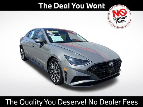 Used 2022 Hyundai Sonata Limited FWD image 1