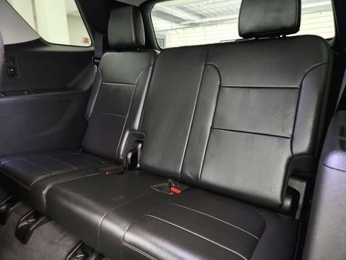 Used 2019 Chevrolet Traverse LT w/ LPO, Floor Liner Package AWD/4WD image 23