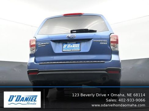 Used 2017 Subaru Forester 2.5i w/ Alloy Wheel Package AWD/4WD image 11