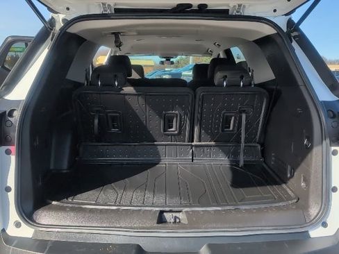 Used 2021 Chevrolet Traverse LS w/ LPO, Floor Liner Package FWD image 35