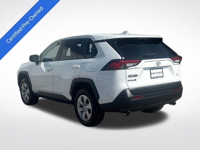 Used 2025 Toyota RAV4 LE FWD image 4