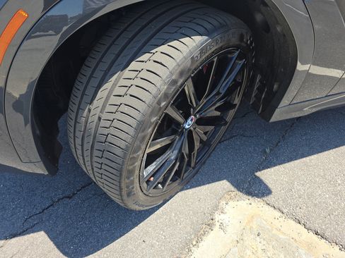Used 2023 BMW X6 M50i w/ Executive Package AWD/4WD image 28