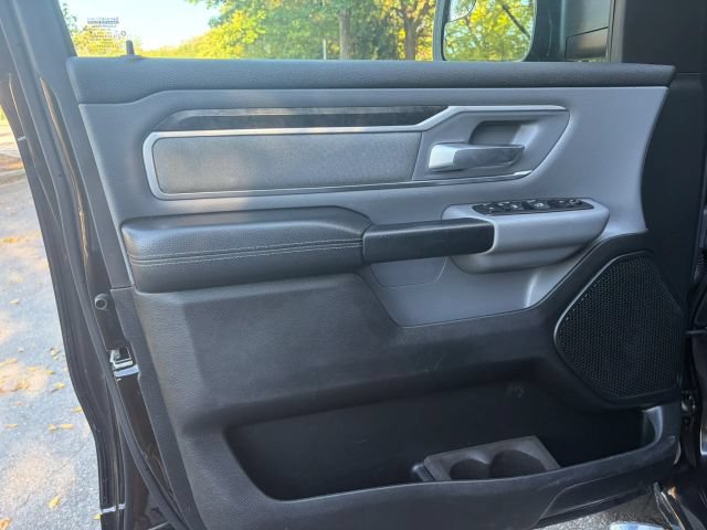 Used 2020 RAM 1500 Big Horn AWD/4WD image 11