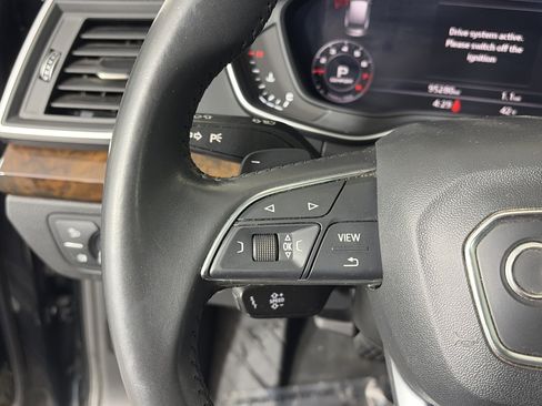 Used 2020 Audi Q5 2.0T Premium Plus image 30
