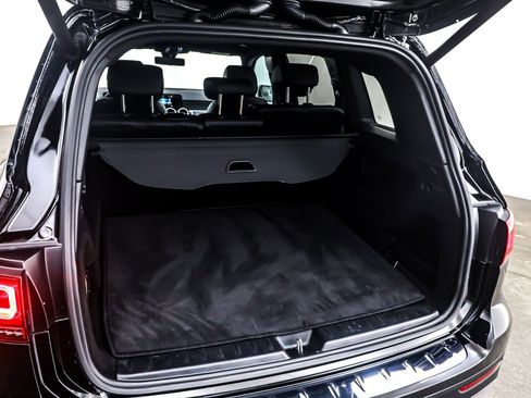 Used 2020 Mercedes-Benz GLB 250 GLB 250 SUV image 21