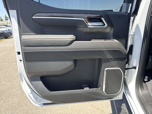 New 2026 GMC Sierra 1500 Elevation w/ LPO, Elevation Black Package RWD image 24