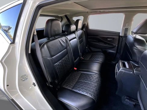 Used 2019 Nissan Murano Platinum w/ Cargo Package FWD image 22