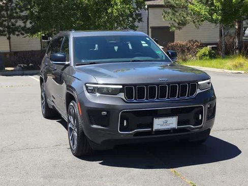 Used 2022 Jeep Grand Cherokee L Overland AWD/4WD image 3