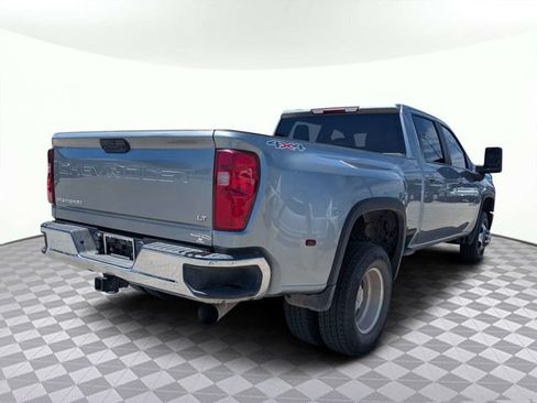Used 2024 Chevrolet Silverado 3500 LT AWD/4WD image 3