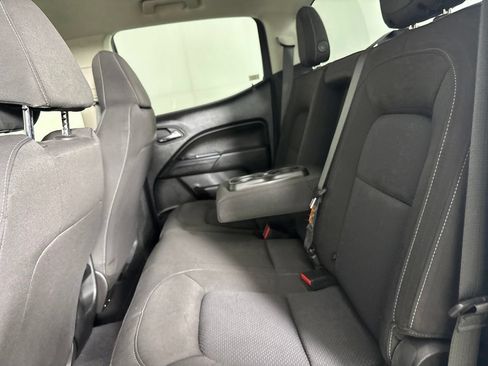 Used 2019 Chevrolet Colorado LT AWD/4WD image 23