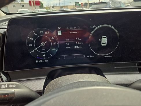 Used 2023 Kia Sportage SX image 14