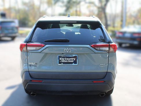 Used 2022 Toyota RAV4 XLE image 8