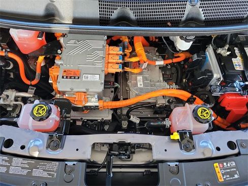 Certified 2023 Chevrolet Bolt LT image 30