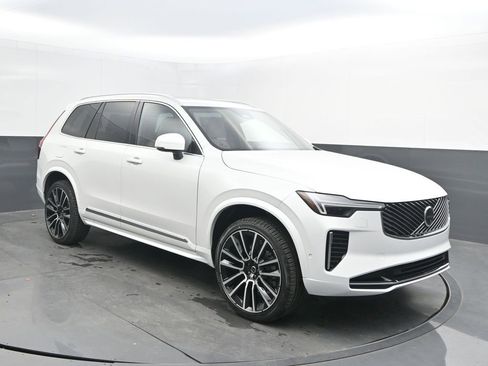 New 2026 Volvo XC90 B6 Plus w/ Protection Package Premier AWD/4WD image 9
