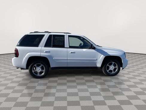 Used 2008 Chevrolet TrailBlazer LT image 8