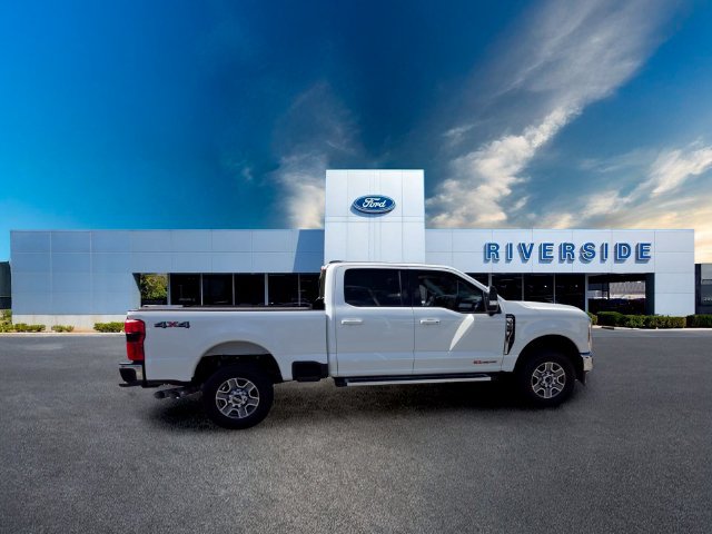 Used 2024 Ford F350 Lariat AWD/4WD image 8