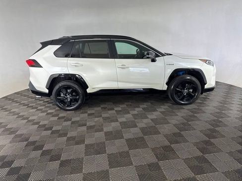 Used 2020 Toyota RAV4 XSE AWD/4WD image 6