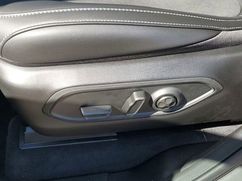 New 2025 Jeep Grand Cherokee L Altitude image 14