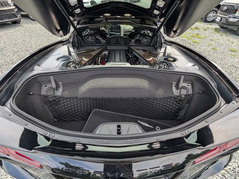 Used 2020 Chevrolet Corvette Stingray Premium Cpe w/ 3LT Preferred Equipment Group image 13