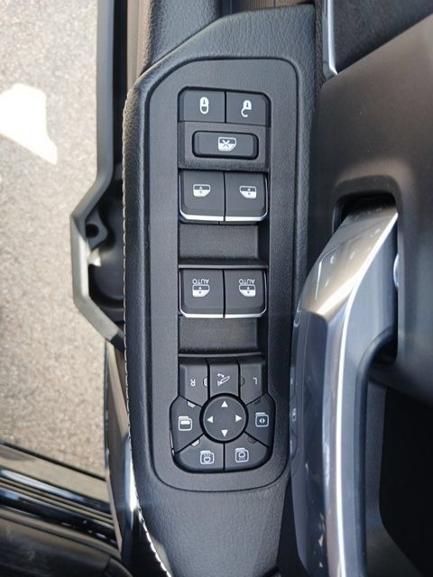 Used 2025 RAM 2500 Laramie w/ Night Edition AWD/4WD image 63