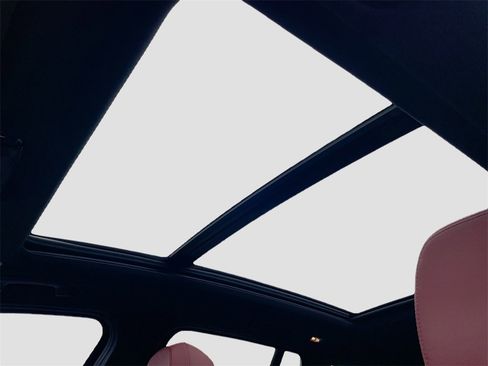 Used 2024 BMW X3 sDrive30i w/ Convenience Package w/ZPA image 19