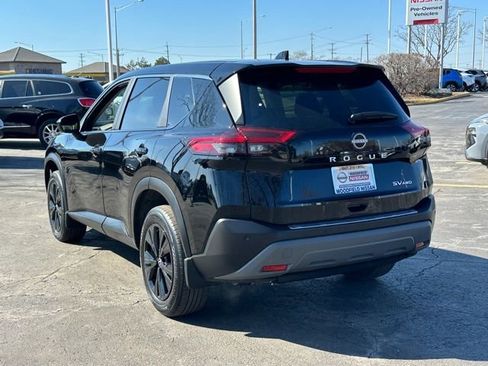 Certified 2023 Nissan Rogue SV image 5