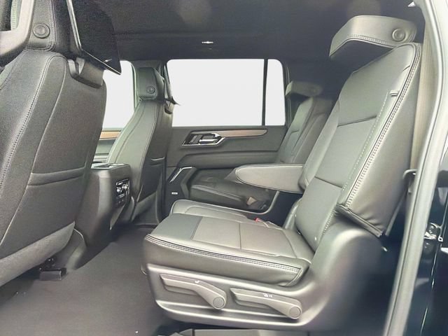 New 2026 GMC Yukon XL Denali w/ Sun & Power Step Package AWD/4WD image 12