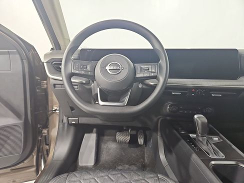 New 2026 Nissan Kicks SV image 14